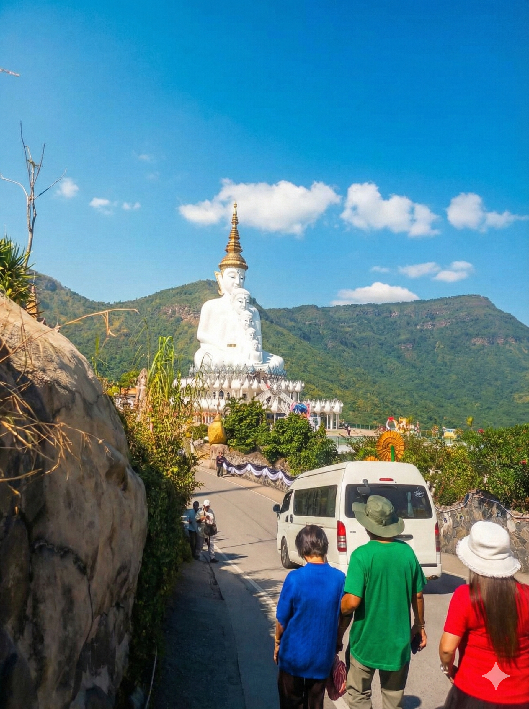 วัดพระธาตุผาซ่อนแก้ว